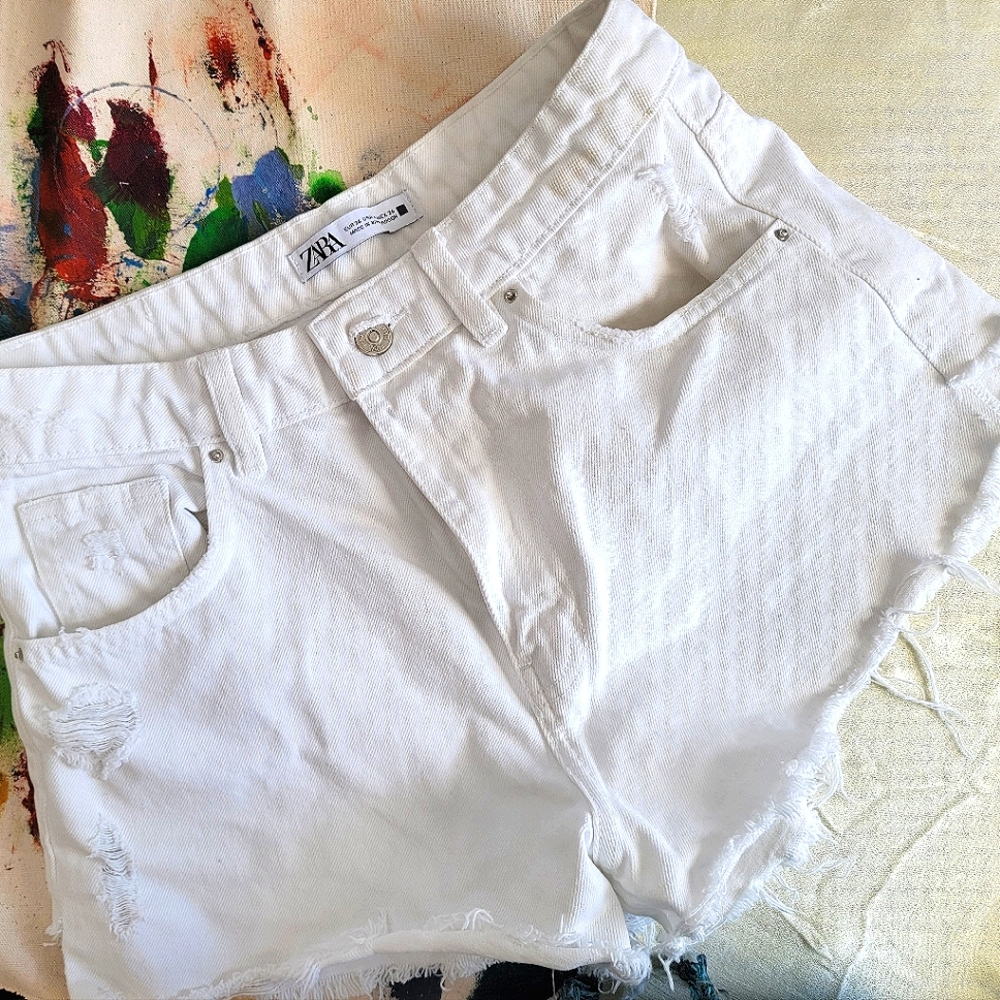 Zara cutoffs - high-rise White Denim Shorts